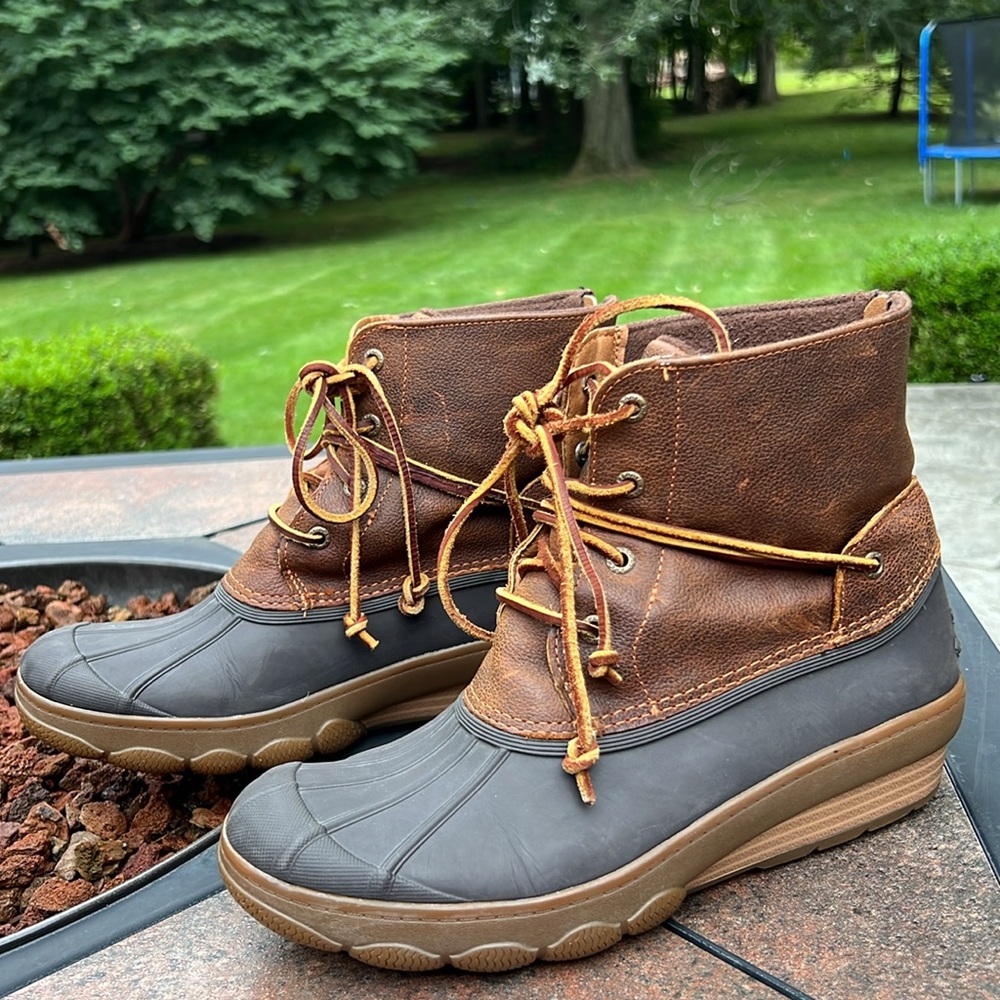 SPERRY WINTER BOOTS - Picture 15 of 16